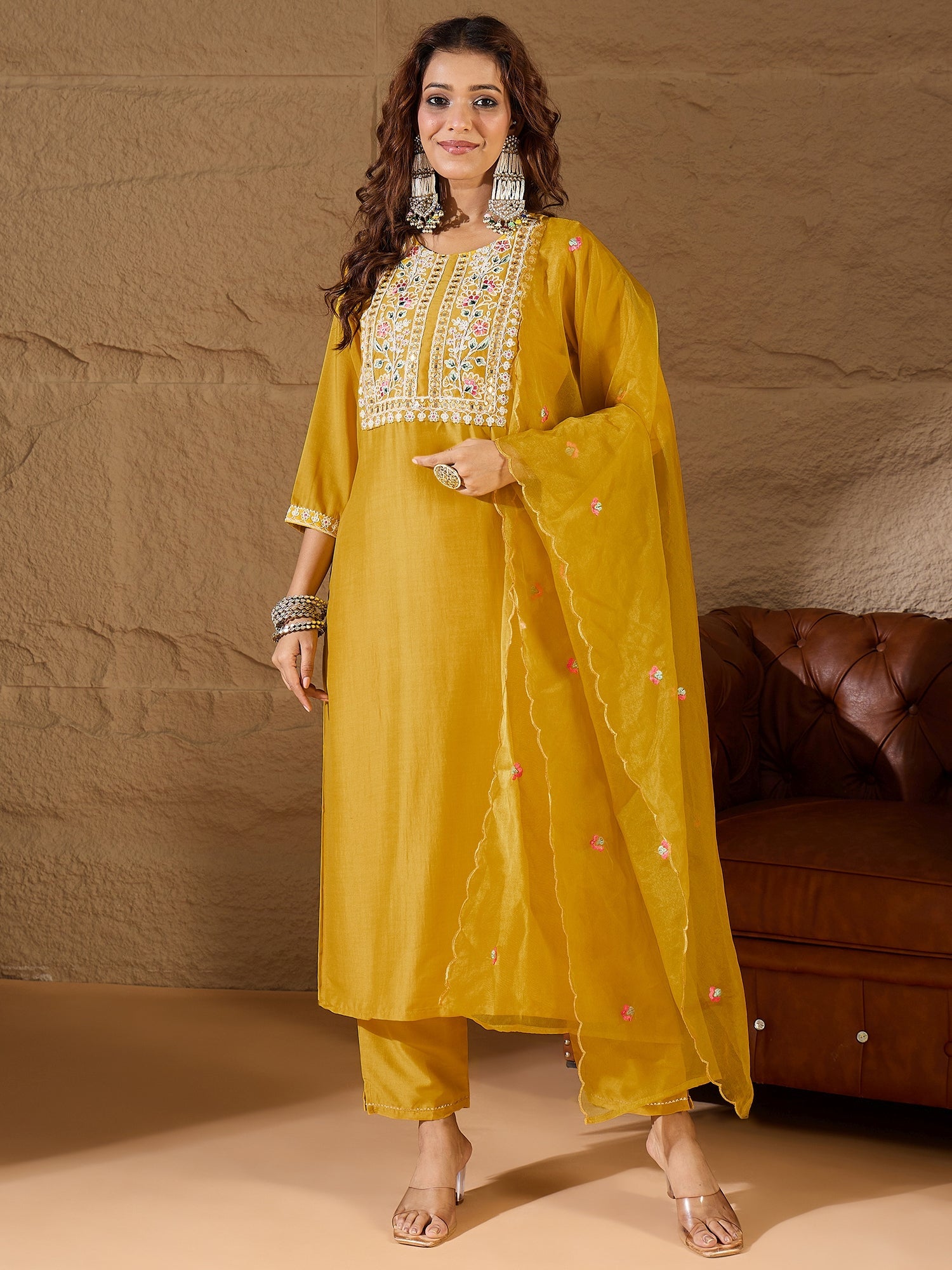 Dhanvi Silk Blend Dori Embroidered Kurta Set - FitVibe Fashion