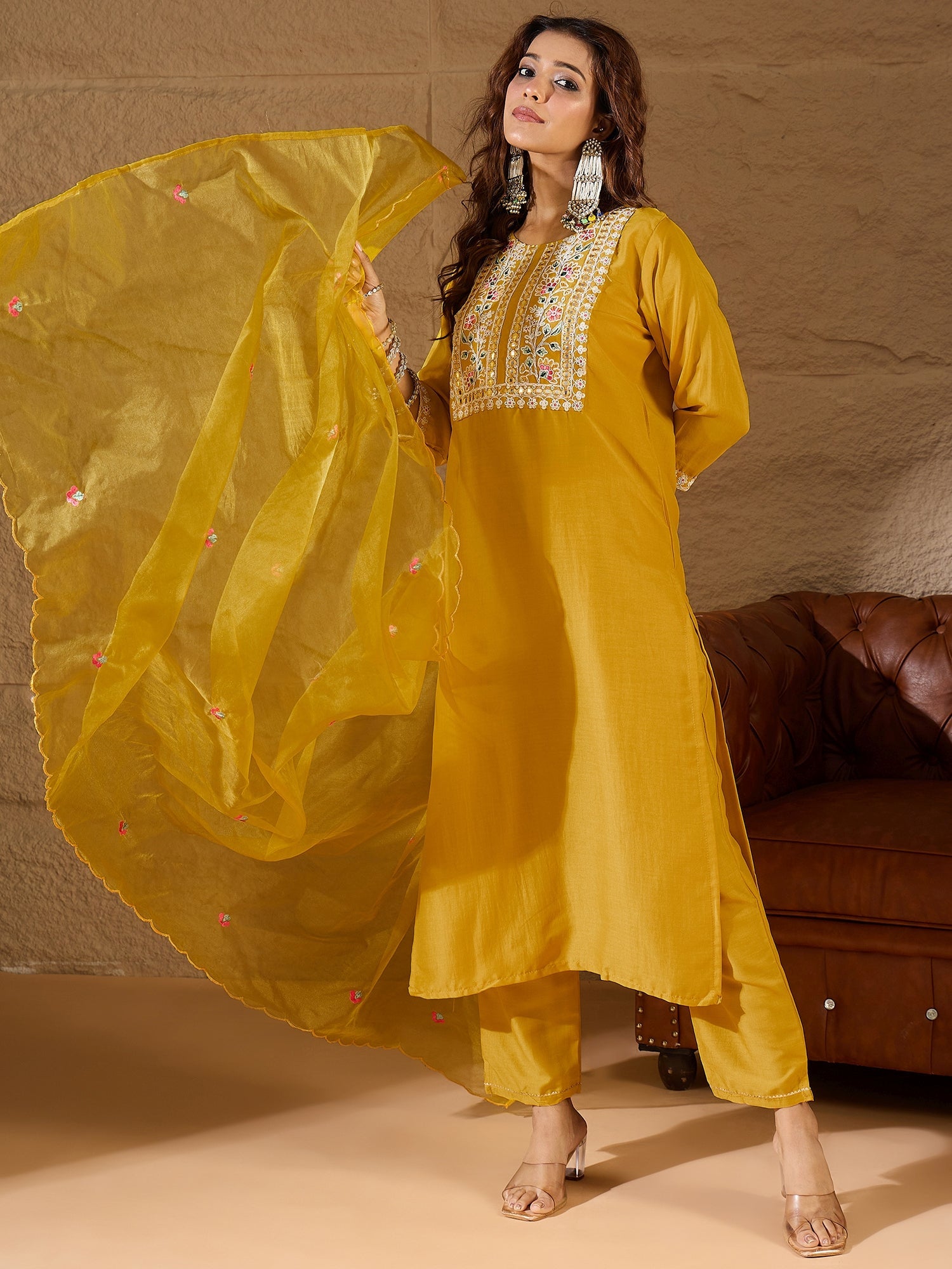 Dhanvi Silk Blend Dori Embroidered Kurta Set - FitVibe Fashion