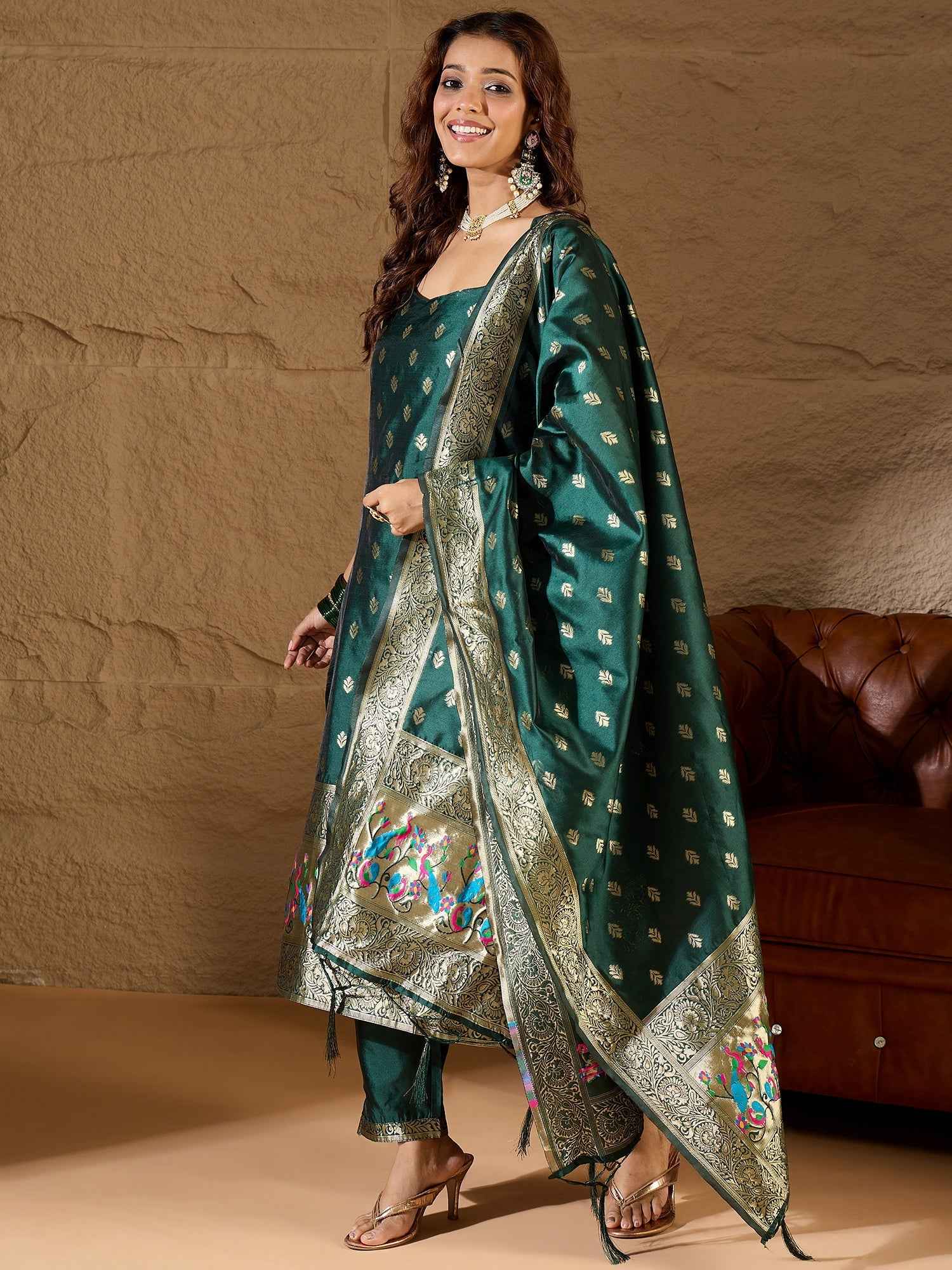 Aangan Ethnic Kurta with Trousers & Dupatta Set