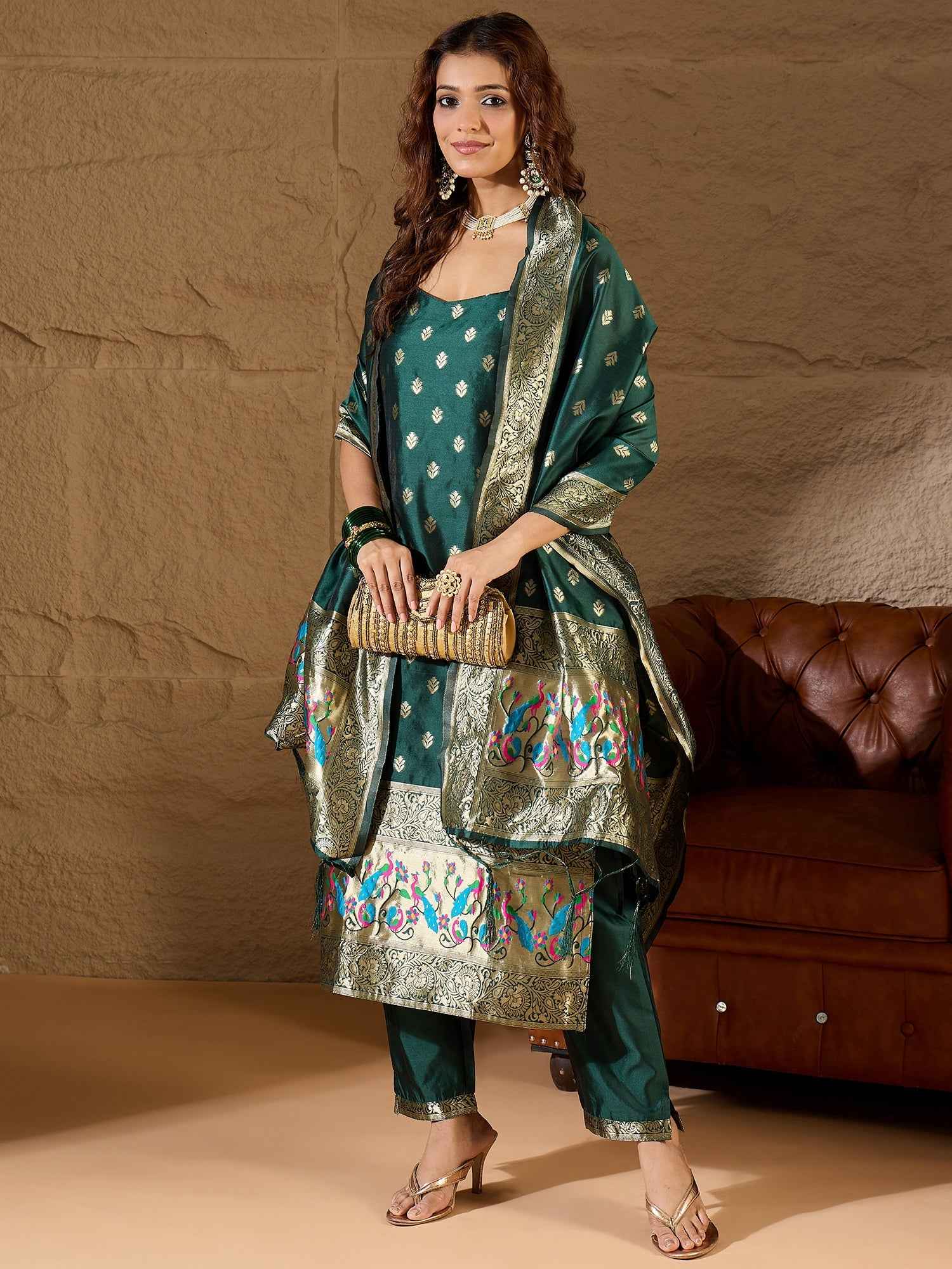 Aangan Ethnic Kurta with Trousers & Dupatta Set