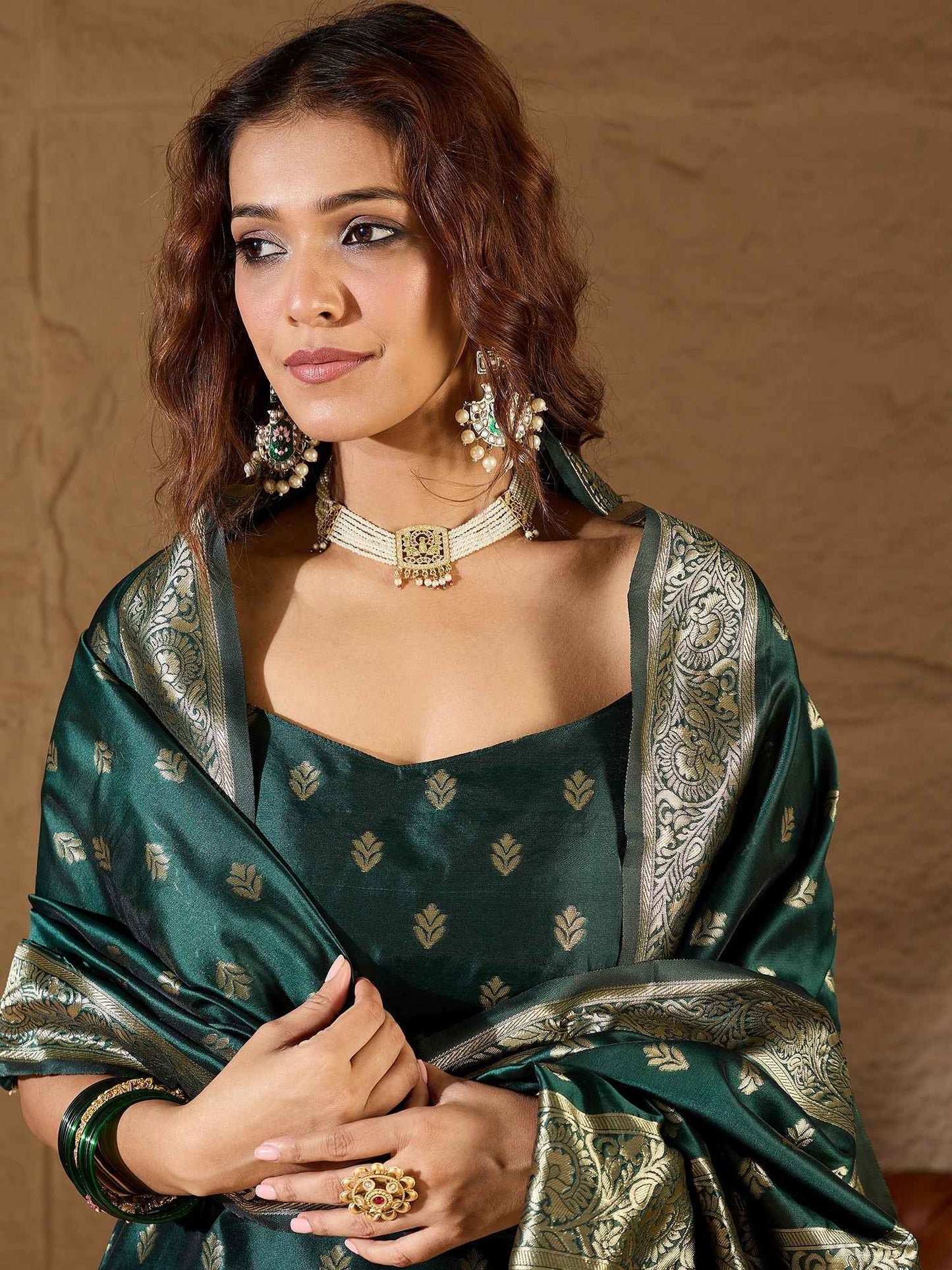 Aangan Ethnic Kurta with Trousers & Dupatta Set