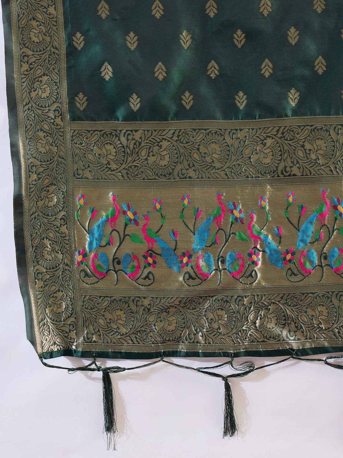 Aangan Ethnic Kurta with Trousers & Dupatta Set