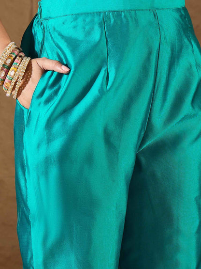 Aangan Ethnic Kurta with Trousers & Dupatta Set