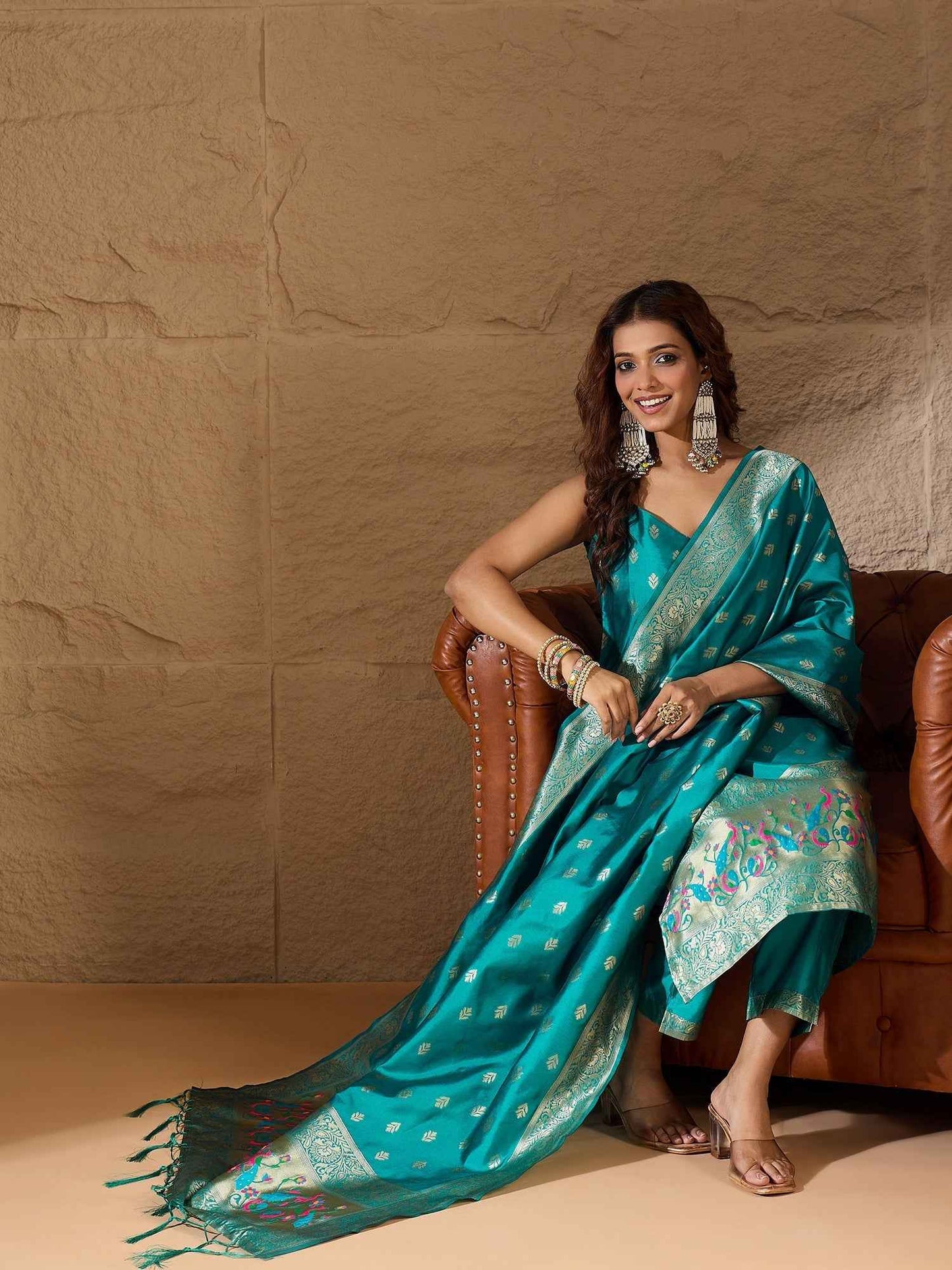 Aangan Ethnic Kurta with Trousers & Dupatta Set