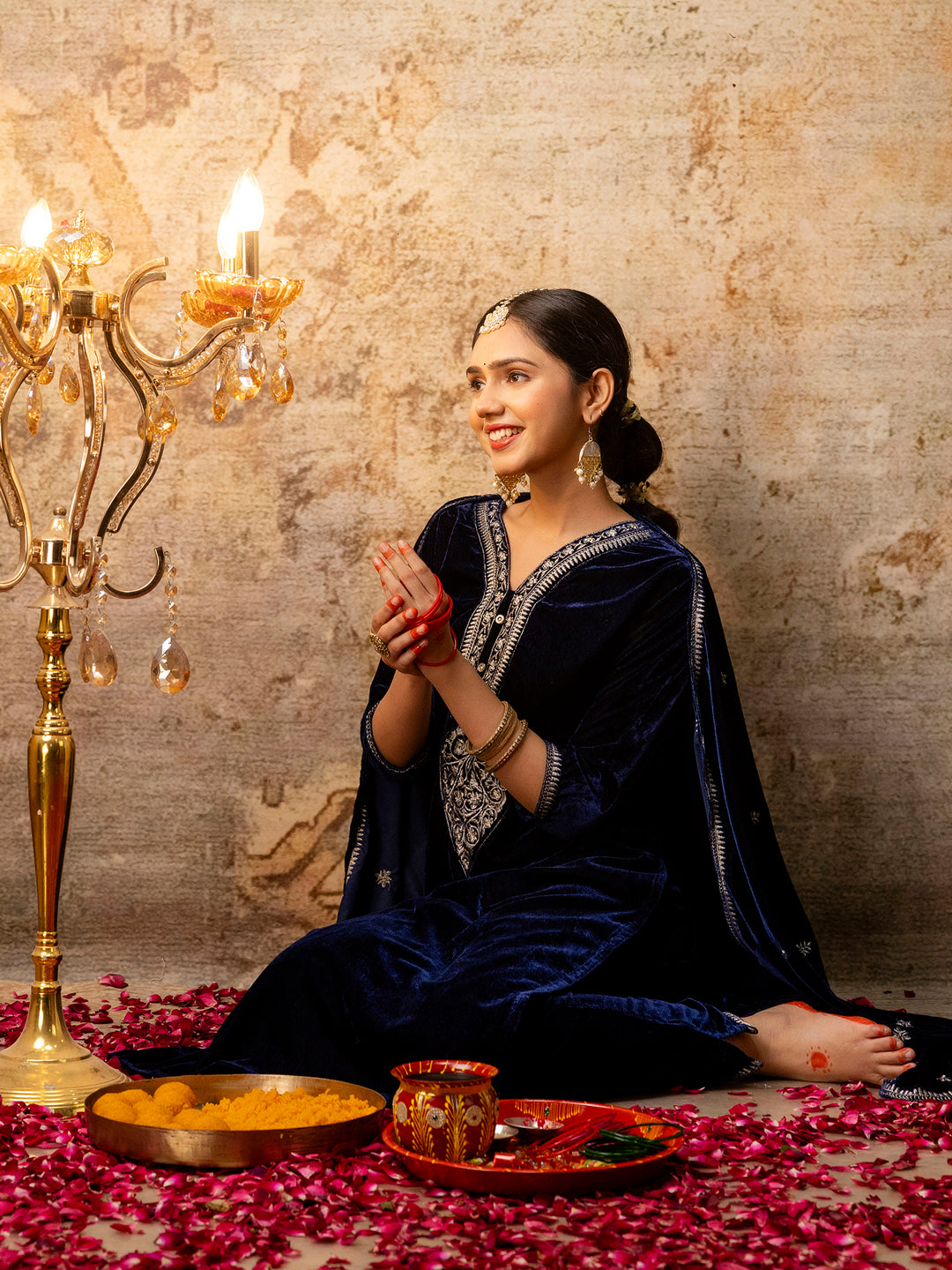 Women Velvet Kurta Pant Dupatta Set - FitVibe Fashion