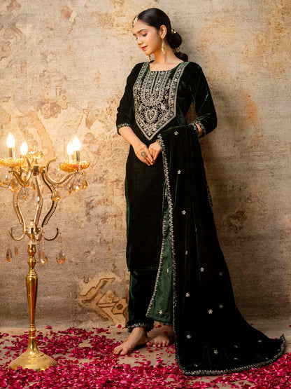 Women Velvet Kurta Pant Dupatta Set - FitVibe Fashion