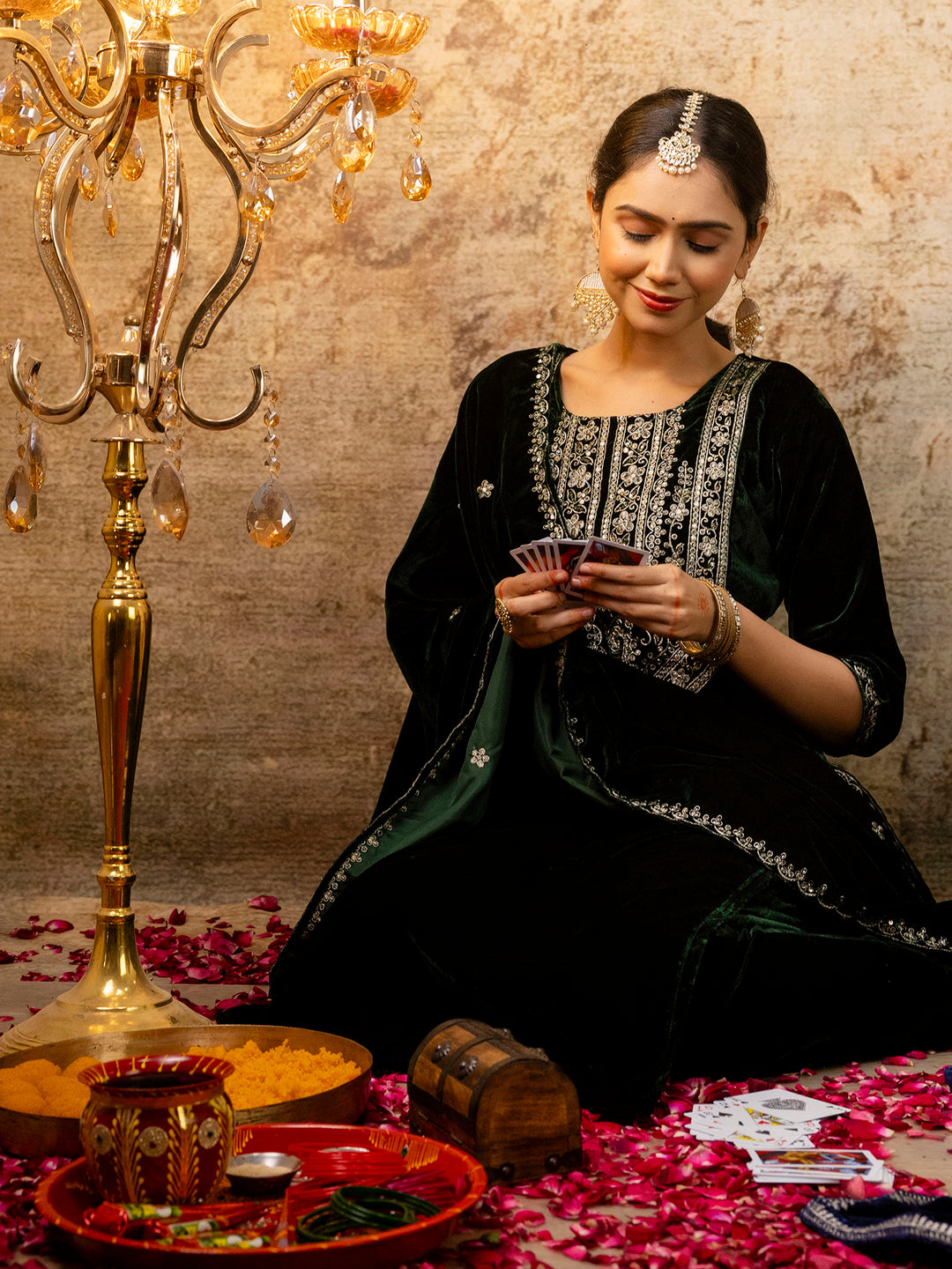 Women Velvet Kurta Pant Dupatta Set - FitVibe Fashion