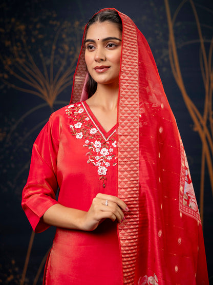 Women Kurta and Pant Sets Simar Silk fabric - FitVibe Fashion