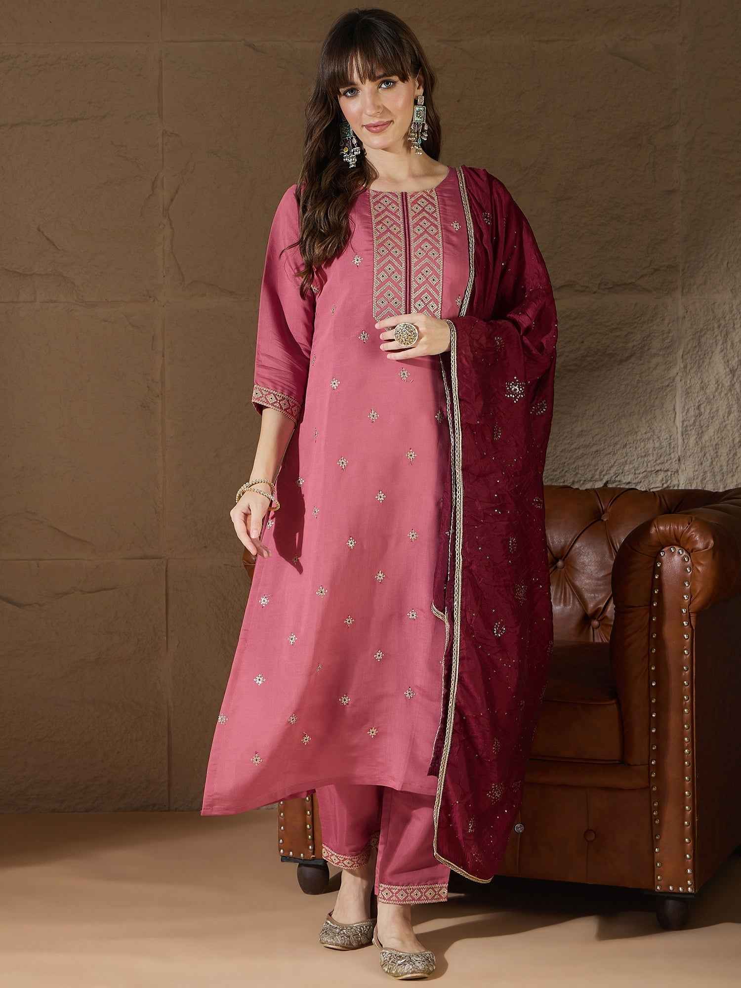 Aarohi peach Women Kurta and Pant Sets Silk Blend Fabric