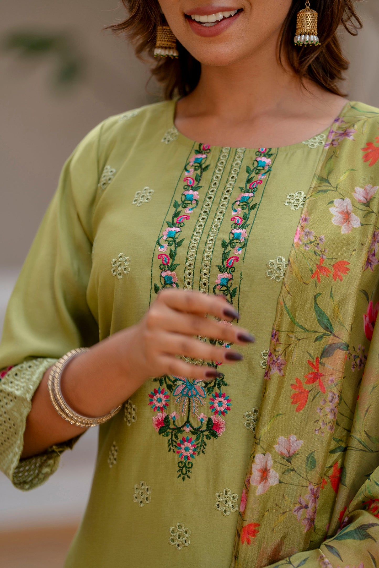 Vidya Women Kurta and Pant Sets Viscose Roman Silk Fabric - FitVibe Fashion