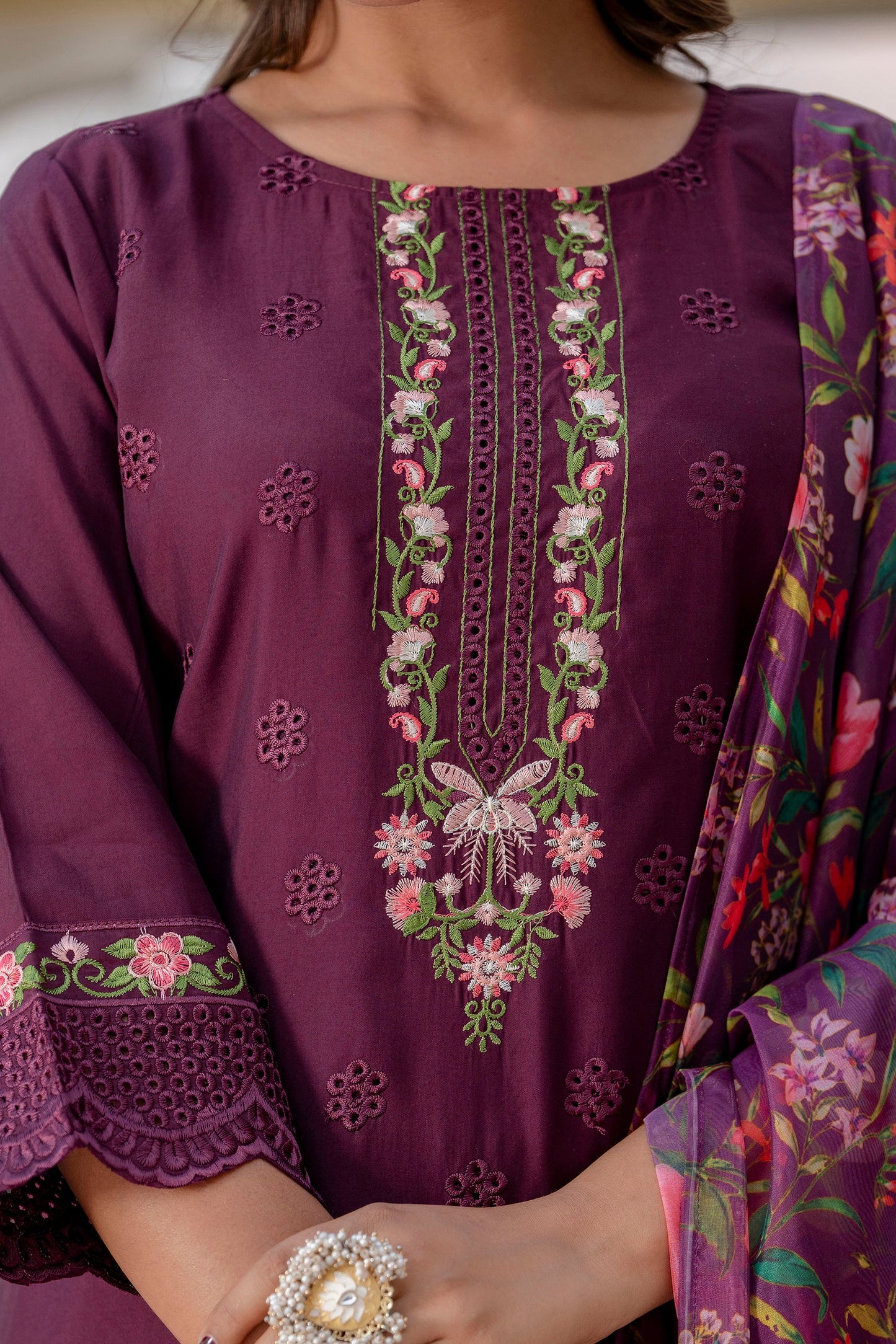 Siddhi Women Kurta and Pant Sets Viscose Roman Silk Fabric - FitVibe Fashion