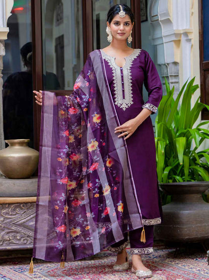 Abhaya  Women’s Viscose Roman Silk Embroidery Straight Kurta Pant with Dupatta Set