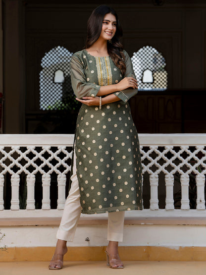 Women Embroidered Silk Blend Straight Kurta - FitVibe Fashion