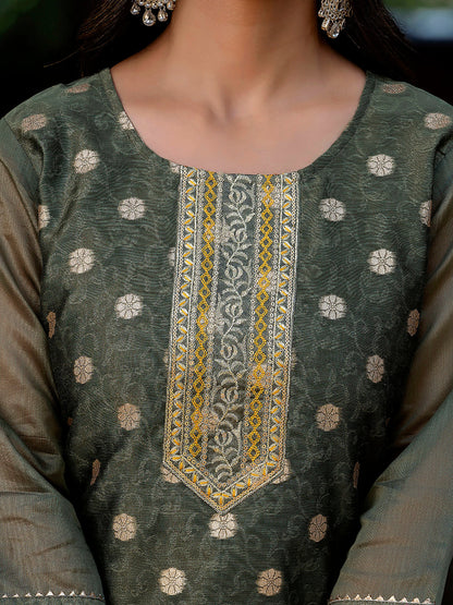 Women Embroidered Silk Blend Straight Kurta - FitVibe Fashion