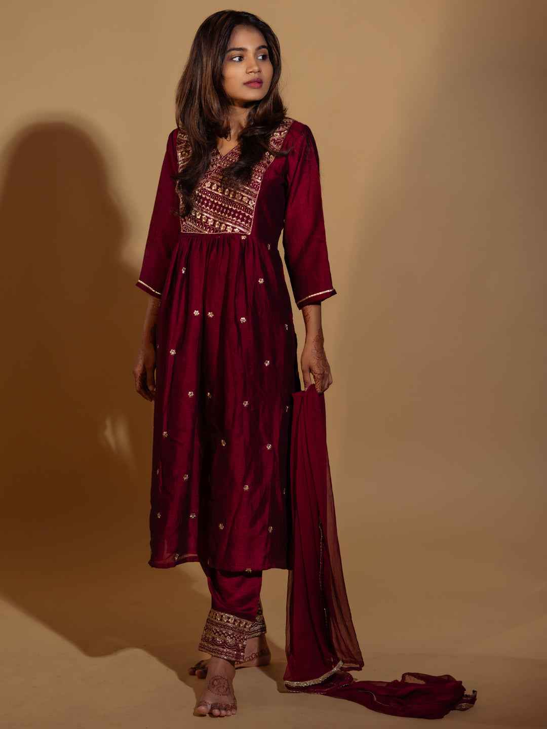 Aaradhya Women Flared Kurta and Trousers Pant Set Silk Blend