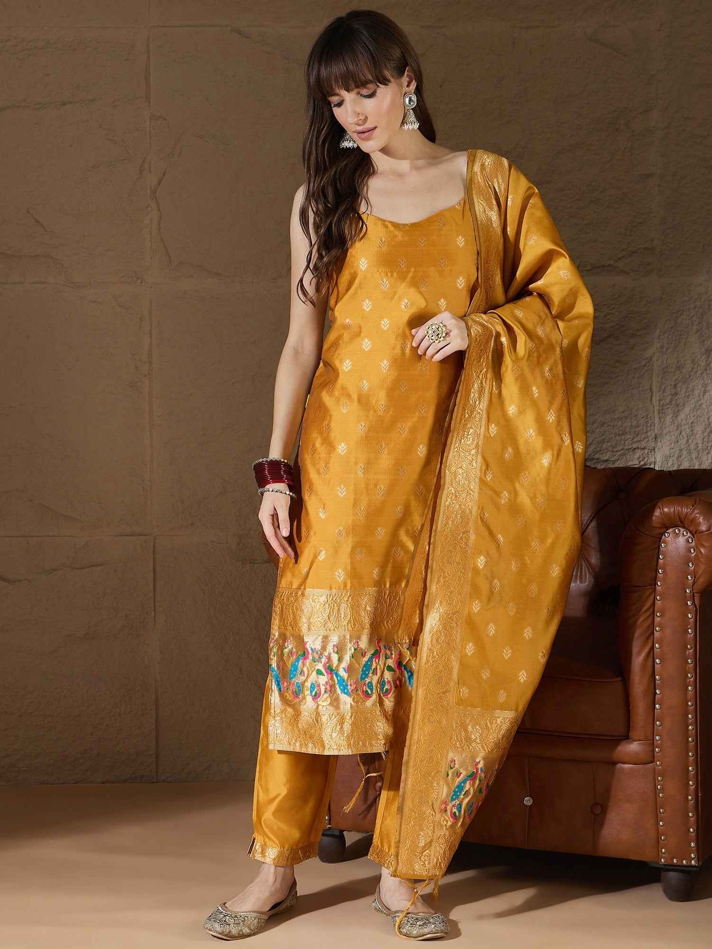 Aangan Ethnic Kurta with Trousers & Dupatta Set