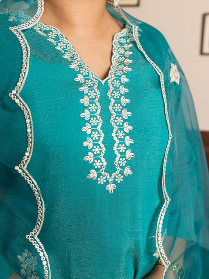 Vyonaa Rama Viscose Rayon Kurta with Trousers & Dupatta Suits - FitVibe Fashion