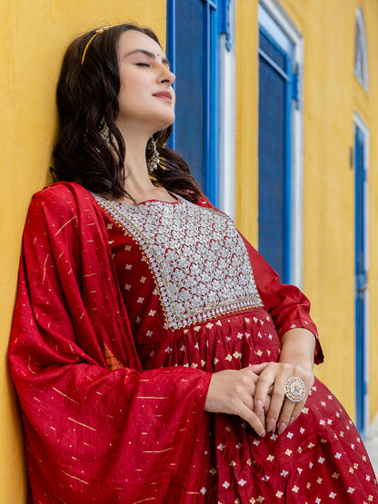 Kaveri Embroidered Chanderi Mehndi Suit Set with Dupatta Ethnic Sets - FitVibe Fashion