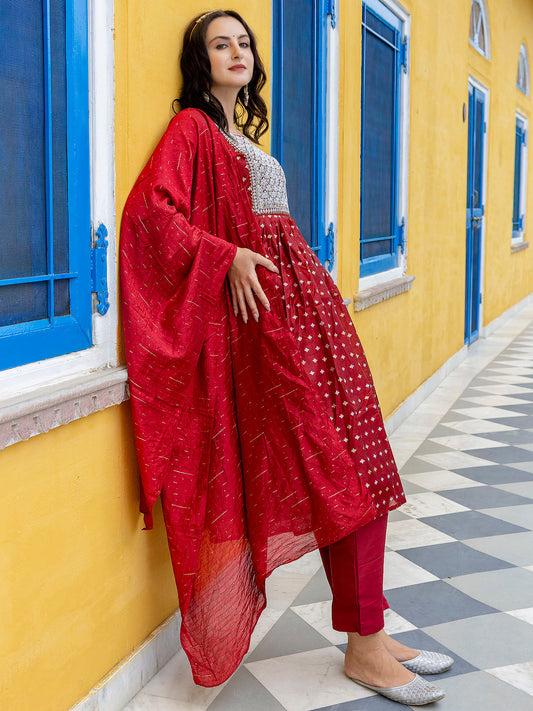 Kaveri Embroidered Chanderi Mehndi Suit Set with Dupatta Ethnic Sets - FitVibe Fashion