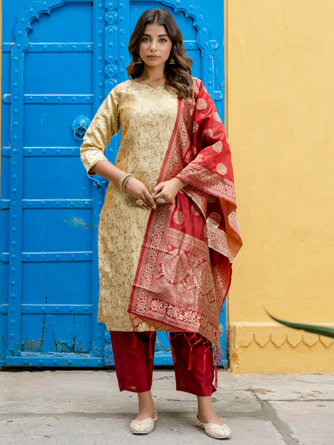 Kanishka Cotton Silk Jacquard Kurta Pant & Banarasi Dupatta Set – Elegant Party Wear Outfit - FitVibe Fashion