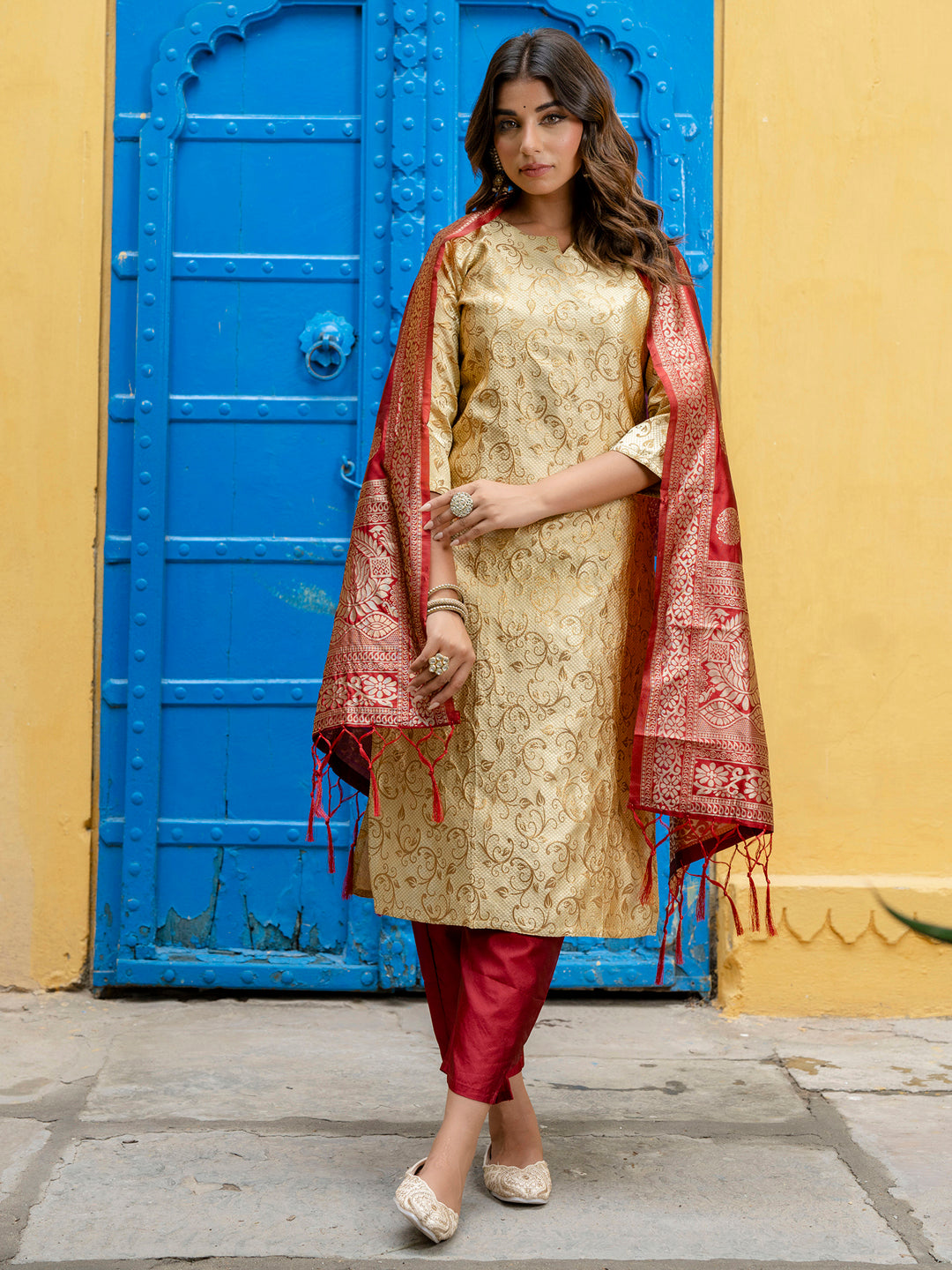 Kanishka Cotton Silk Jacquard Kurta Pant & Banarasi Dupatta Set – Elegant Party Wear Outfit - FitVibe Fashion