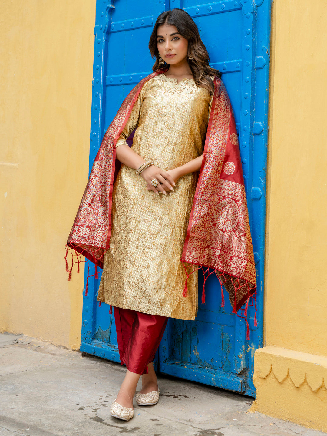 Kanishka Cotton Silk Jacquard Kurta Pant & Banarasi Dupatta Set – Elegant Party Wear Outfit - FitVibe Fashion