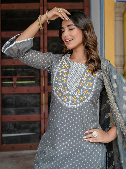 Varnika Chanderi Silk Kurta Set: Coding Embroidery, Party Wear Elegance - FitVibe Fashion
