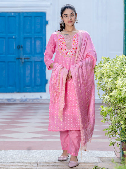 Varnika Chanderi Silk Kurta Set: Coding Embroidery, Party Wear Elegance - FitVibe Fashion