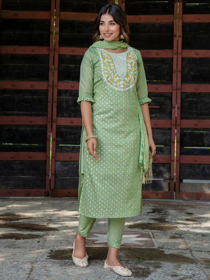 Varnika Chanderi Silk Kurta Set: Coding Embroidery, Party Wear Elegance - FitVibe Fashion