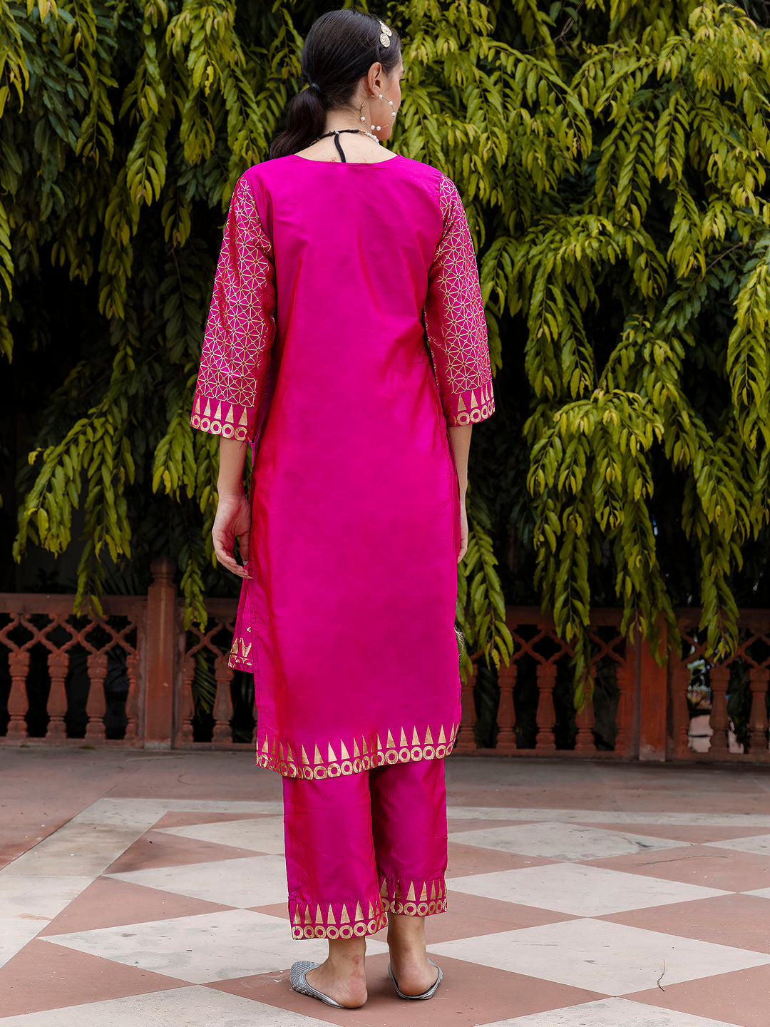 Yamini Cotton Silk Jacquard Kurta Pant with Banarasi Silk Dupatta – Elegant Ethnic 3-Piece Set for Women - FitVibe Fashion