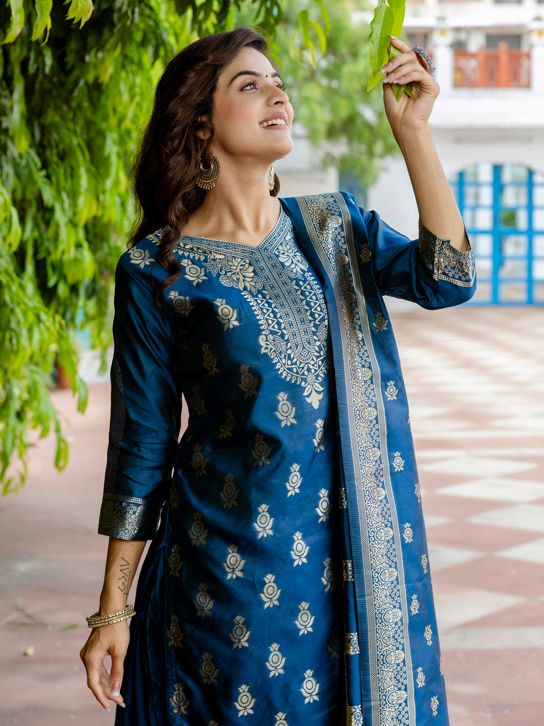 Sumiti Cotton Silk Jacquard Kurta Pant with Banarasi Dupatta – Stylish Party Wear Ethnic Ensemble for Women - FitVibe Fashion