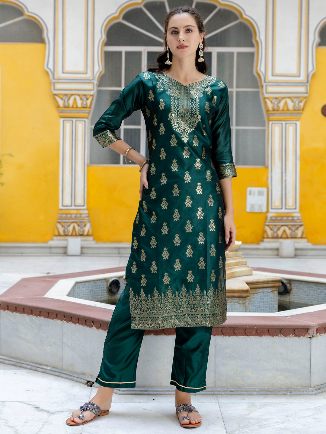 Sumiti Cotton Silk Jacquard Kurta Pant with Banarasi Dupatta – Stylish Party Wear Ethnic Ensemble for Women - FitVibe Fashion