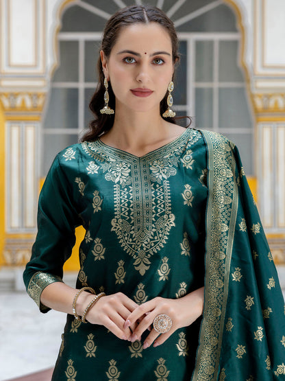 Sumiti Cotton Silk Jacquard Kurta Pant with Banarasi Dupatta – Stylish Party Wear Ethnic Ensemble for Women - FitVibe Fashion