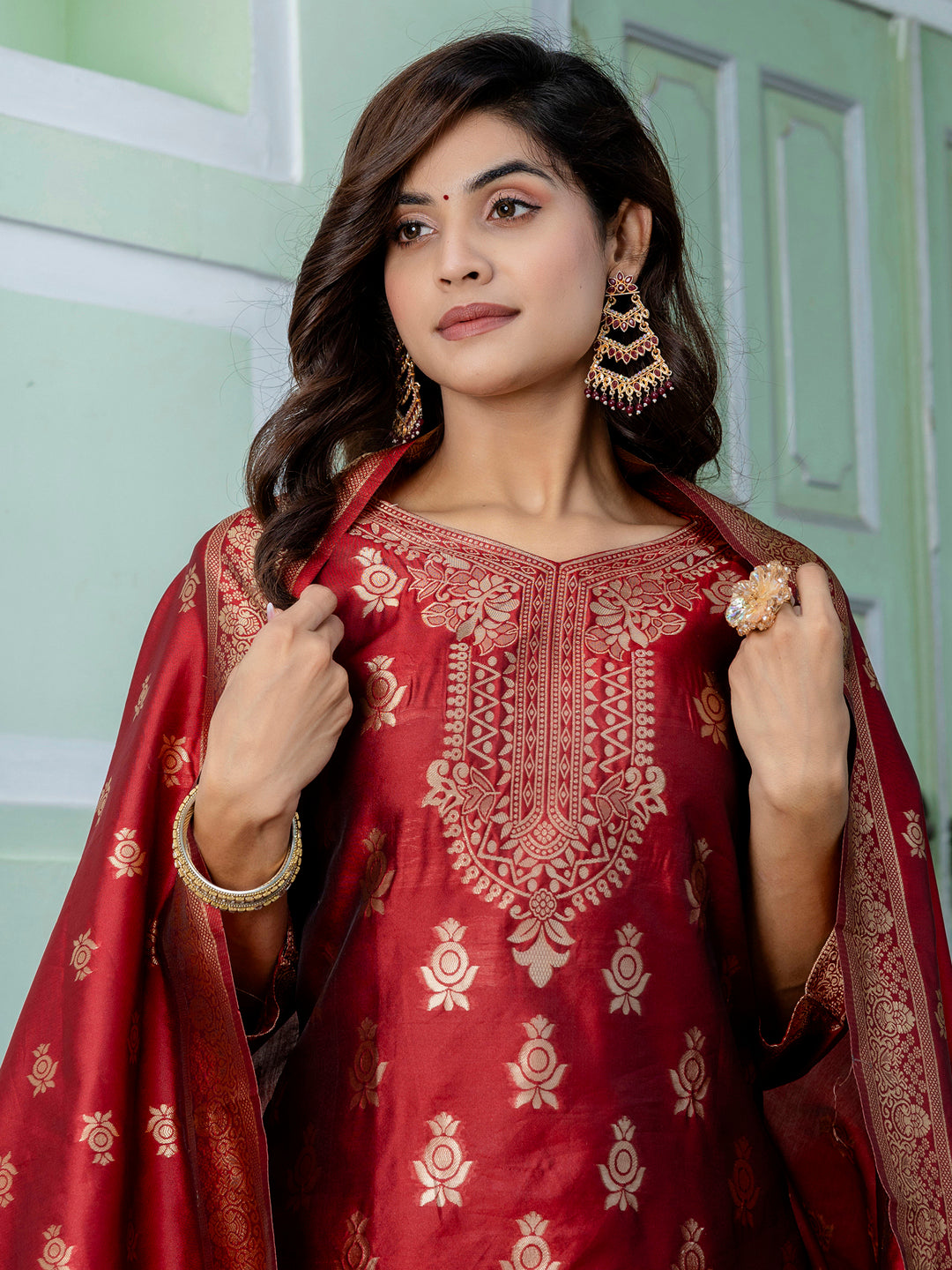 Sumiti Cotton Silk Jacquard Kurta Pant with Banarasi Dupatta – Stylish Party Wear Ethnic Ensemble for Women - FitVibe Fashion