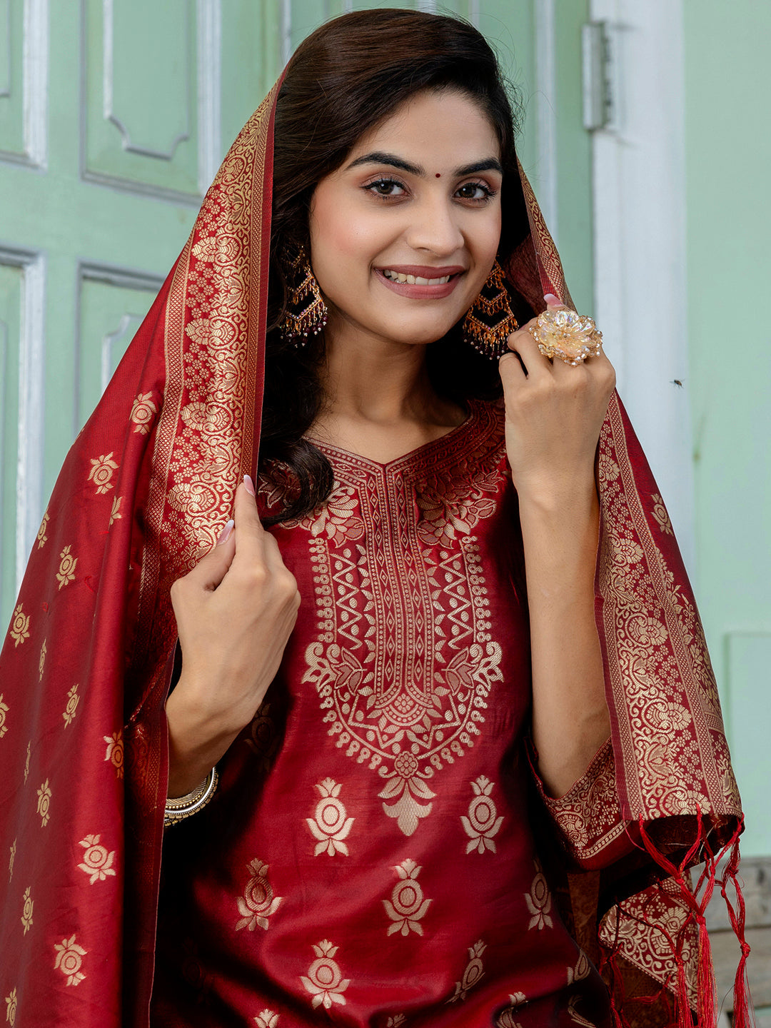 Sumiti Cotton Silk Jacquard Kurta Pant with Banarasi Dupatta – Stylish Party Wear Ethnic Ensemble for Women - FitVibe Fashion