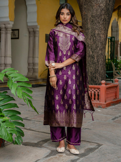 Sumiti Cotton Silk Jacquard Kurta Pant with Banarasi Dupatta – Stylish Party Wear Ethnic Ensemble for Women - FitVibe Fashion