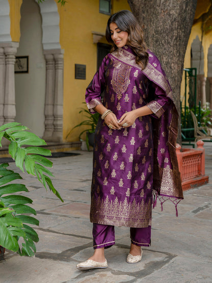 Sumiti Cotton Silk Jacquard Kurta Pant with Banarasi Dupatta – Stylish Party Wear Ethnic Ensemble for Women - FitVibe Fashion