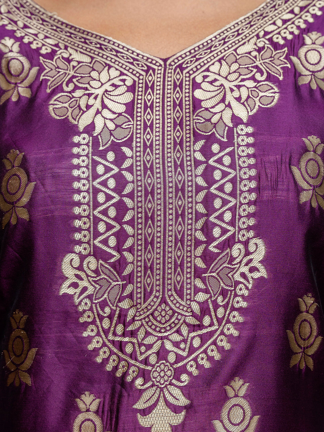 Sumiti Cotton Silk Jacquard Kurta Pant with Banarasi Dupatta – Stylish Party Wear Ethnic Ensemble for Women - FitVibe Fashion