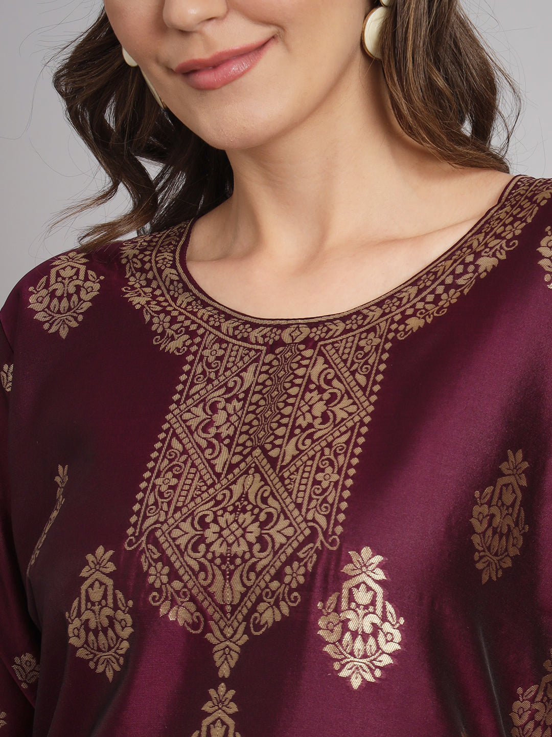 Vishwa Purple Silk Round-Neck Blossom Woven Kurta With Pant Suits - FitVibe Fashion