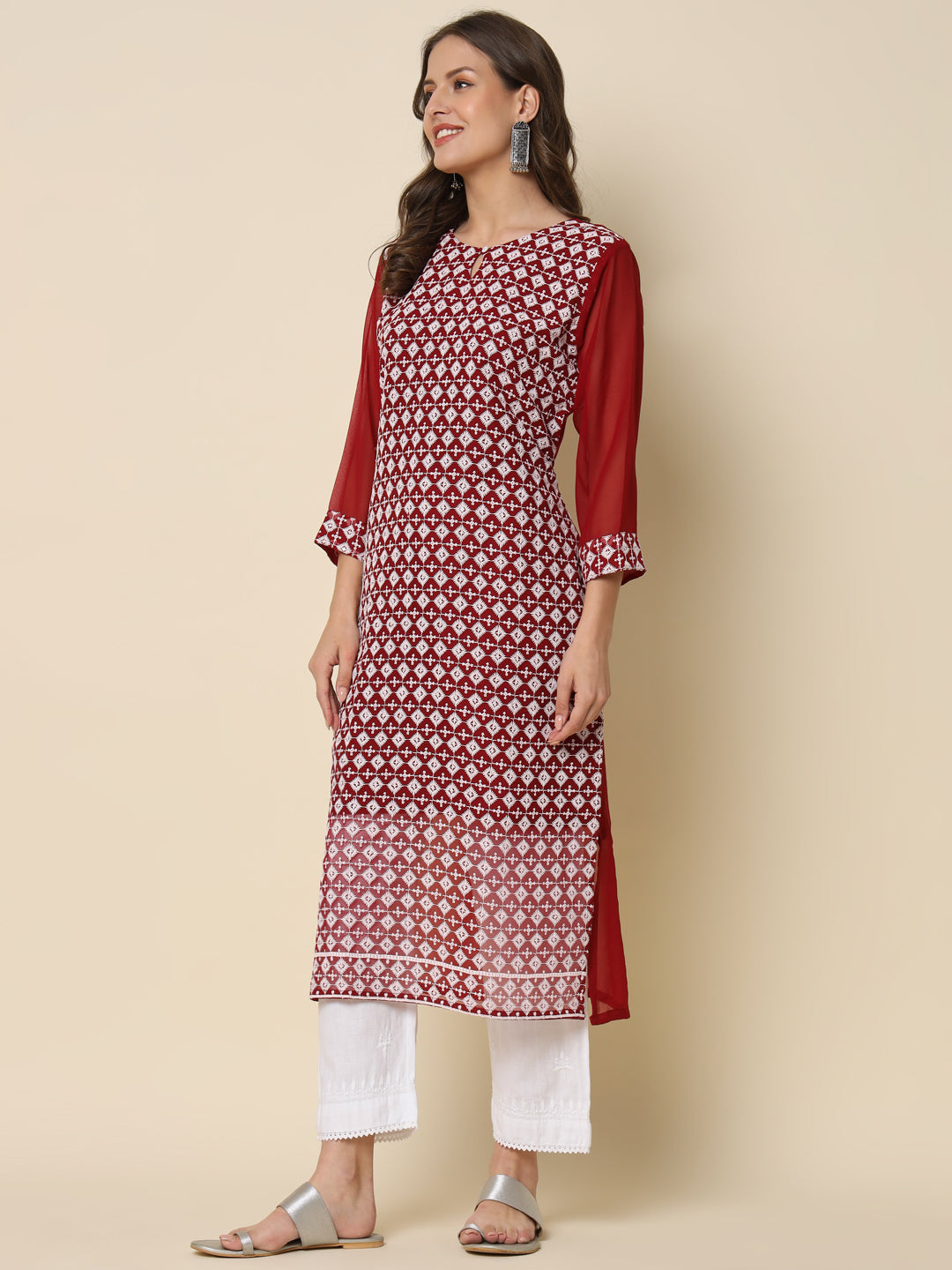 Women Chikan/ Chikankari Embroidery Georgette Straight Kurta - FitVibe Fashion
