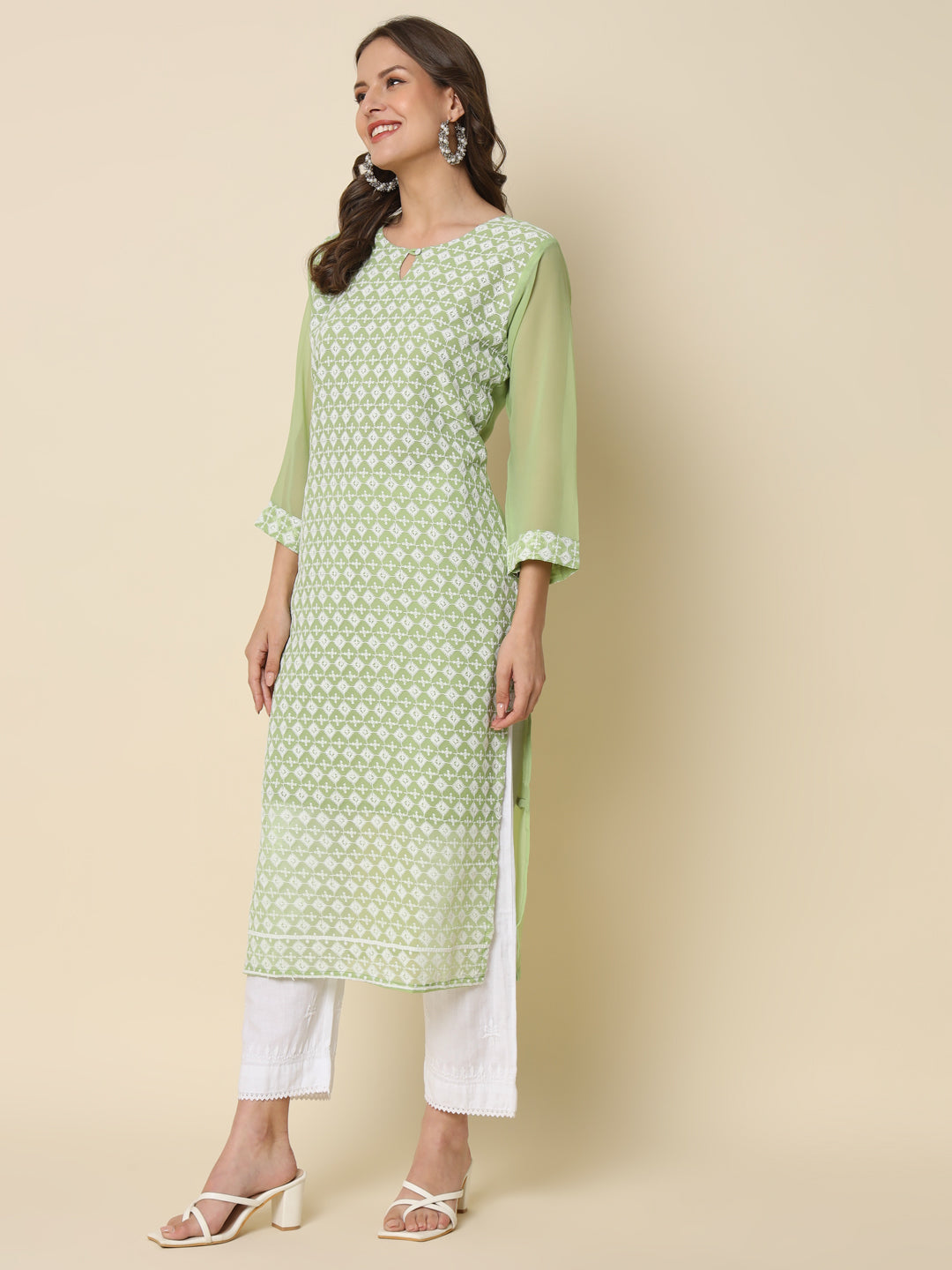Women Chikan/ Chikankari Embroidery Georgette Straight Kurta - FitVibe Fashion