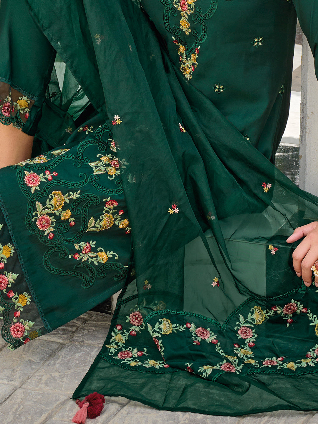 Women Silk Blend Kurta Pant Dupatta Set - FitVibe Fashion