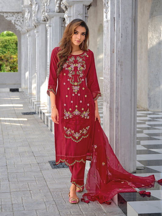 Women Silk Blend Kurta Pant Dupatta Set - FitVibe Fashion