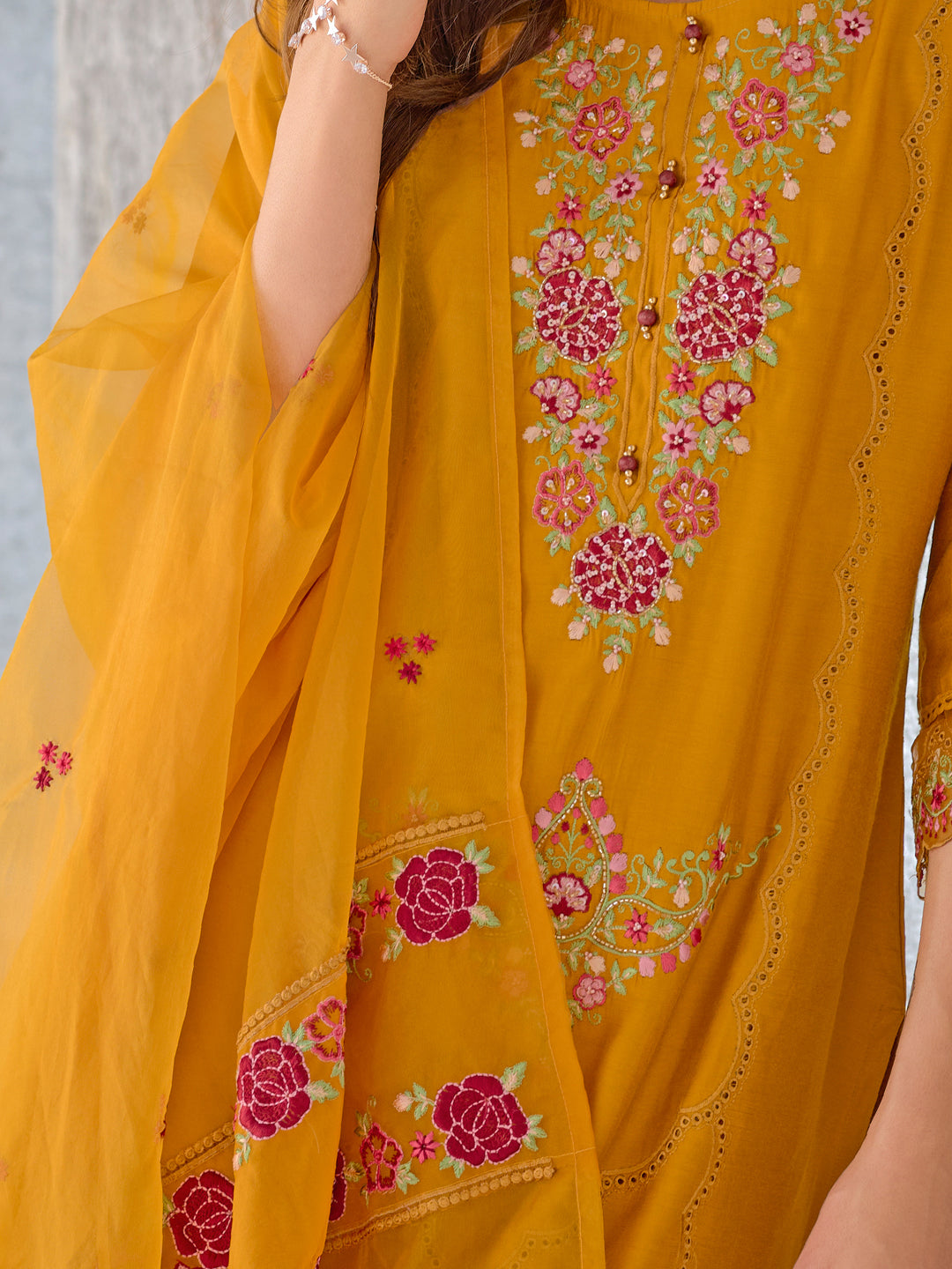 Women Silk Blend Kurta Pant Dupatta Set - FitVibe Fashion