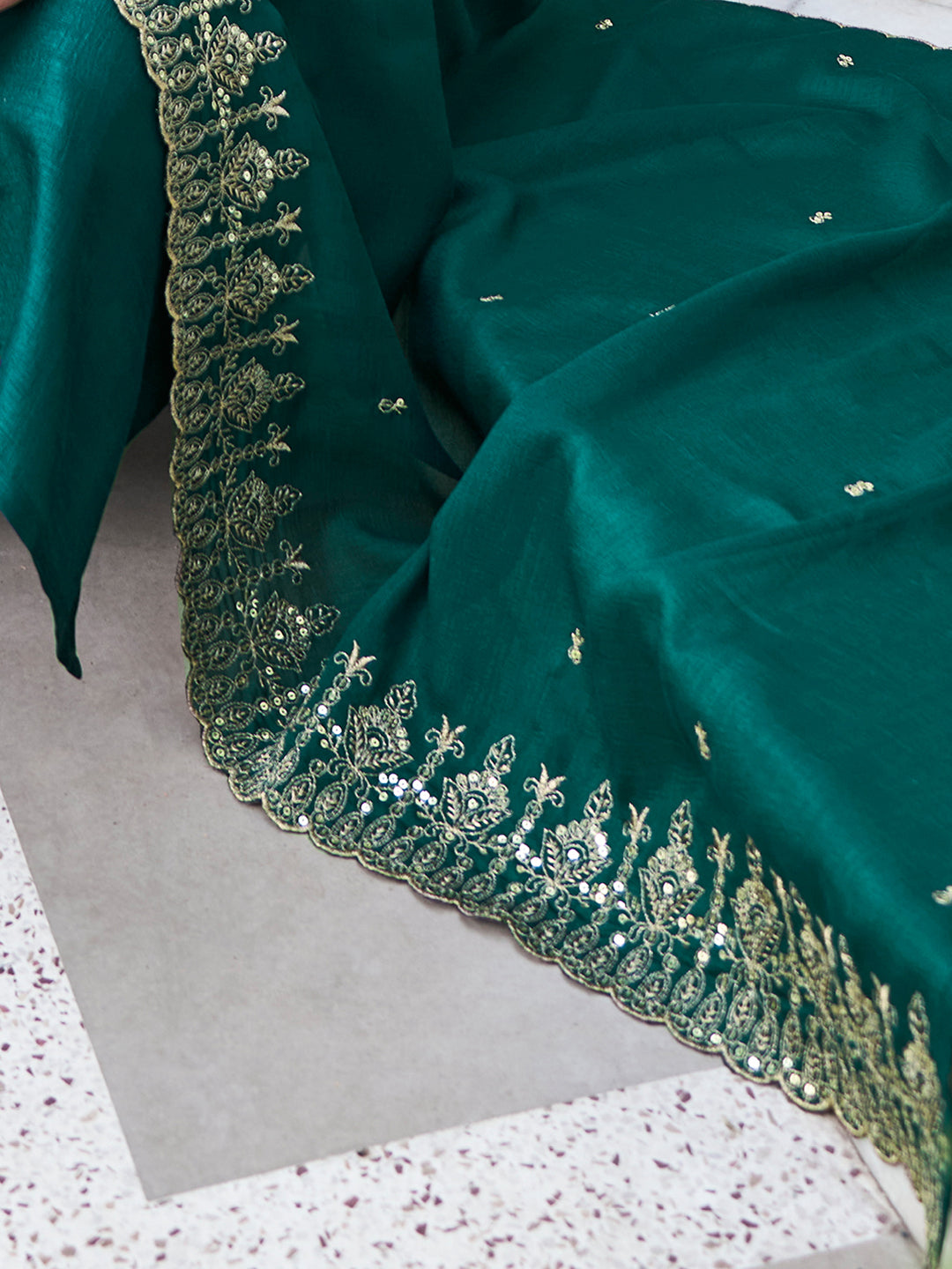 Shreya Women Kurta and Trouser Duppata Set Silk Blend - FitVibe Fashion