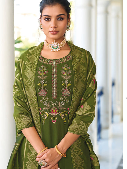 Women Kurta and Trouser Duppata Set Pure Viscose Silk - FitVibe Fashion