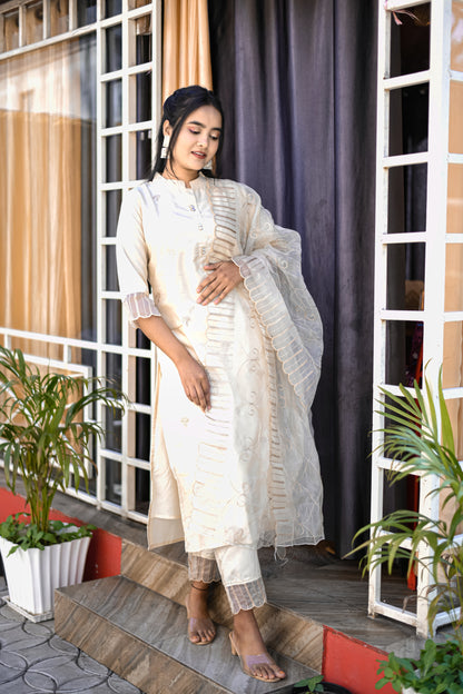 Harsita Silk Blend High Neck Kurta and Trousers Pant Set - FitVibe Fashion