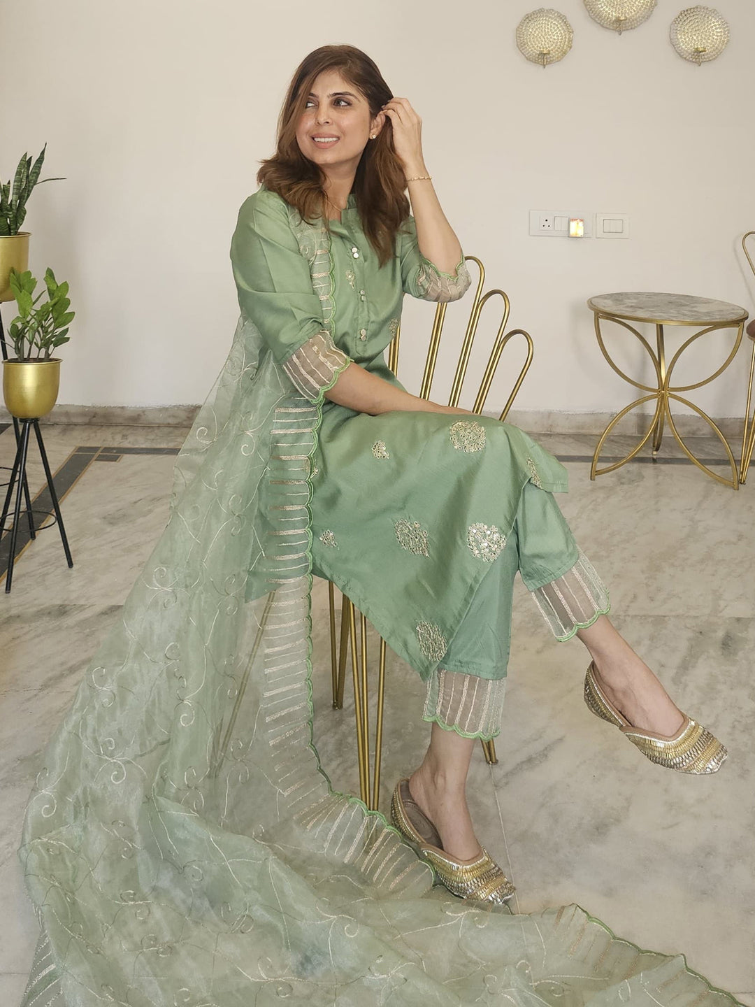 Ragni Silk Blend High Neck Kurta and Trousers Pant Set - FitVibe Fashion