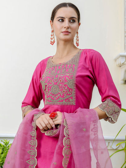 Ashvini Embroidered Kurta and Trousers Pant Set Silk Blend Set - FitVibe Fashion