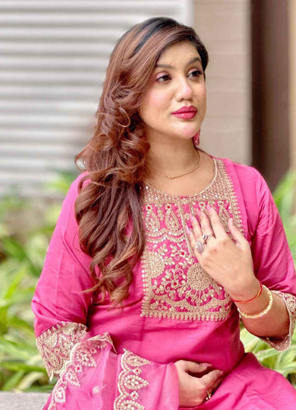 Aabharan Elegant Silk Blend Kurta Pant Dupatta Set Lightweight Soft Ready to Wear Stylish Outfit